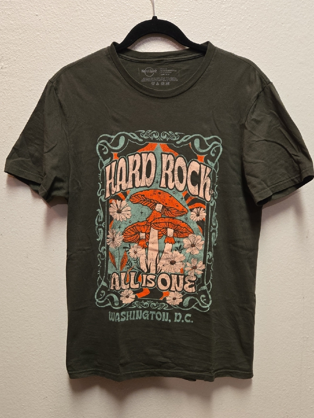 Hard Rock Cafe Washington DC Mushroom Graphic Tee Medium Unisex Vintage Style